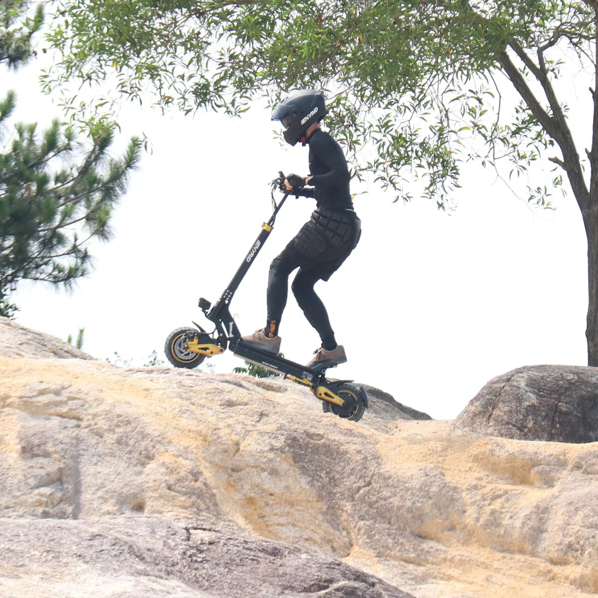 iENYRID-ES1-electric-scooter-6557-2-min